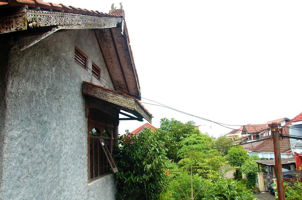 Posnya Seni Godod Art Gallery & Homestay Yogyakarta Ngoại thất bức ảnh